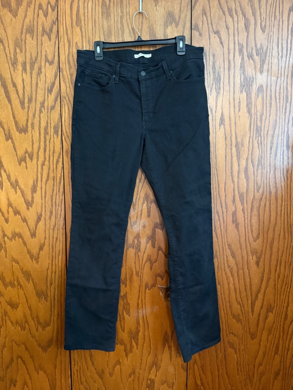 Levi’s 314 Shaping Straight Jeans Black Mid Rise Stretch Women’s Size 33